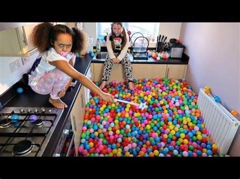 Bad baby tiana magic powers messy orbeez bath party spa daddy freaks out. Bad Baby Tiana : Bad Baby Dreams Giant Spiders Attack Girl ...
