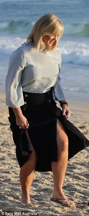 Sunrises Samantha Armytage Shows Her Toned Legs While On Queensland