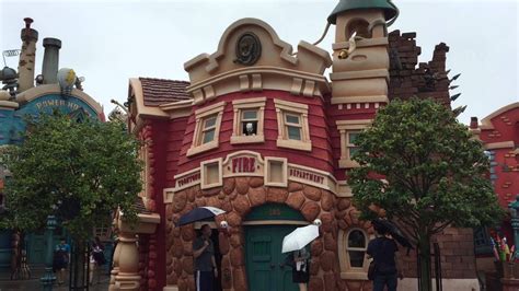 Fire House Toontown Tokyo Disneyland Youtube