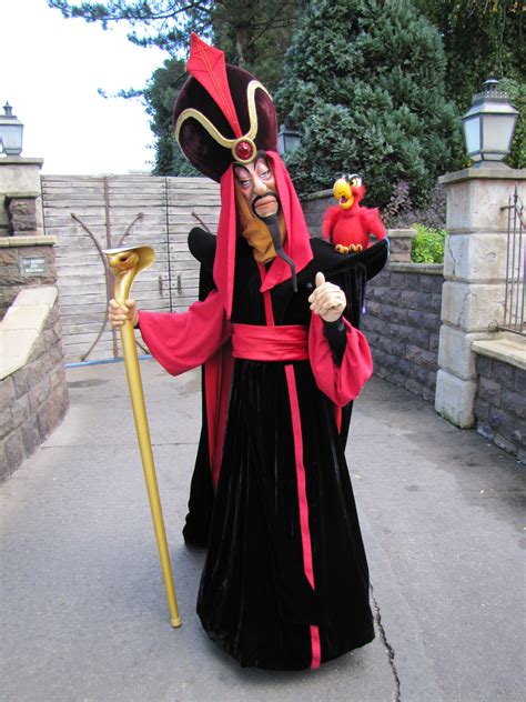 33 Jafar Halloween Costume Jafar Halloween Jafar Costume Jasmine