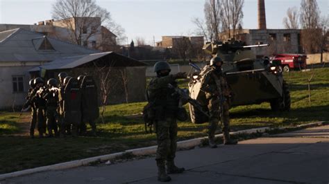 Russian Forces Take Over One Of The Last Ukrainian Bases In Crimea
