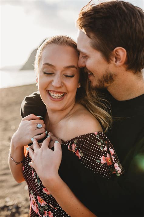 kamloops bc couples session couples photography beach session moments by cailey summer