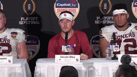 Ou Football Lincoln Riley Agrees To Contract Extension Raise