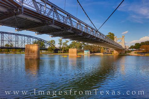 Kayaking the Brazos River in Waco 1030-1 | Waco Riverwalk | Images from