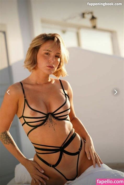 Julia Roemmelt Nude OnlyFans Leaks Porn Pic