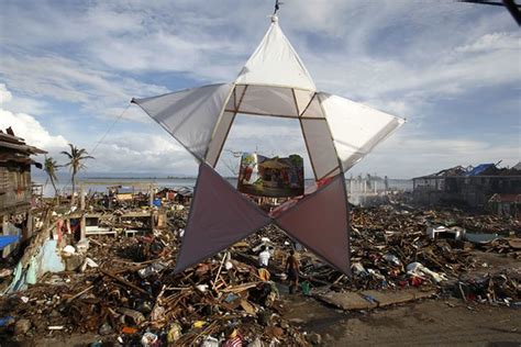 Out Of Tragedy Typhoon Victims Find Christmas Cheer Indonesia Real