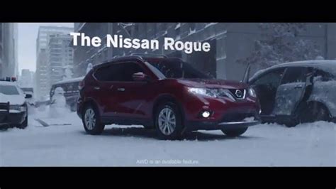 Actress michelle fernandez as driver. 2016 Nissan Rogue TV Spot, 'Winter Warrior' - iSpot.tv