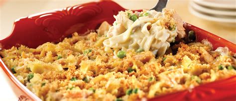 Take it easy this weeknight and whip up our easy tuna casserole. Party-Size Tuna Noodle Casserole Recipe | Campbell's Kitchen