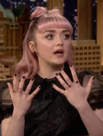 Maisie Williams Drops Huge Game Of Thrones Spoiler In Late Night Prank