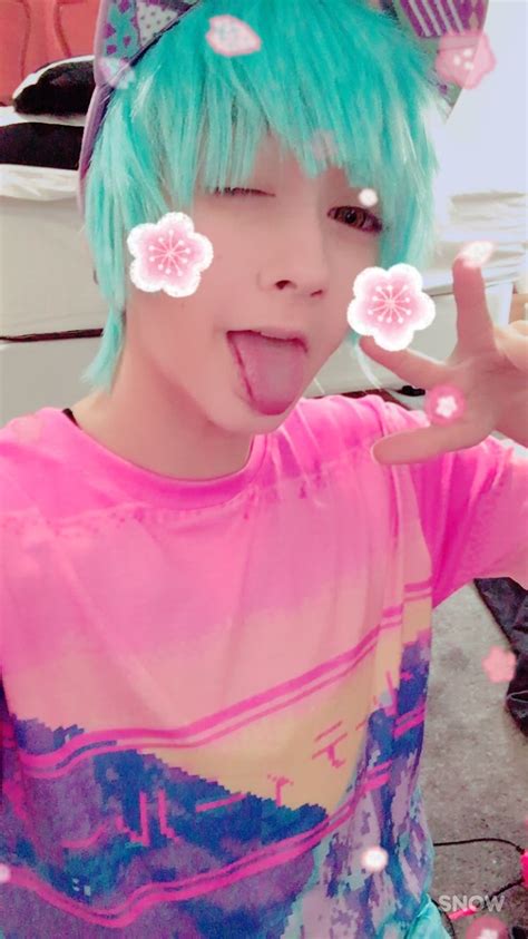 Yaoi anime 2019 online free. AYYY 👽🖖🏻💕 pastel fashion, pastel makeup, pastel kei, pastel boy, soft boy, kawaii fashion ...