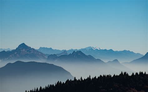 Mountains 4k Wallpaper Foggy Morning Serene Clear Sky French
