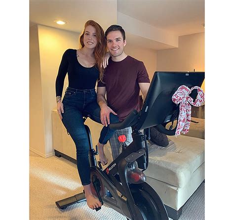 And yet, hundreds appear to have scrutinized a peloton ad with a furious intensity. Peloton Husband Buys Girlfriend a Bike for Christmas: 'Pls Don't Leave Me' - WSTale.com