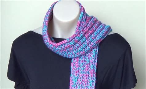 27 quick and easy crochet scarf diy to make