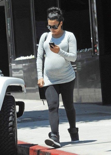 Naya Rivera Pregnant Celebrities Chic Outfits Fashion