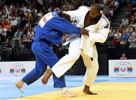 It has nearly two million subscribers, combined with the networks facebook, twitter and instagram. Judo : Teddy Riner remporte son 4ème titre de champion d ...
