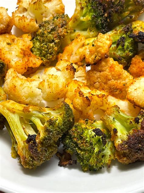 Balsamic Roasted Broccoli And Cauliflower