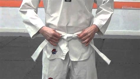 How To Tie Your Belt For Taekwondo Taekwondo Taekwondo Belts