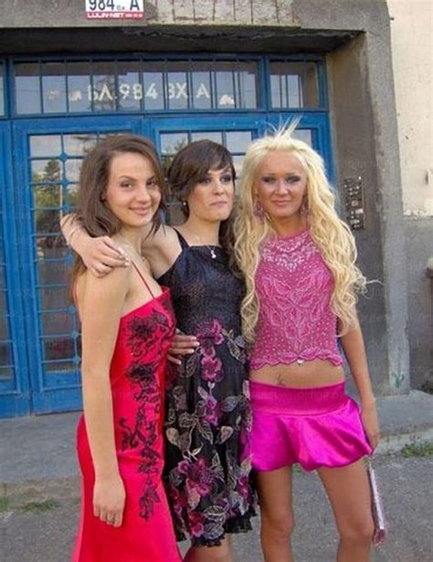 27 Hot Sexy Dresses That Should Have Been Banned From Prom Wow