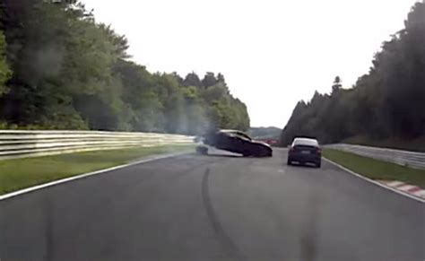 Video C6 Z06 Loses A Wheel On The Nürburgring