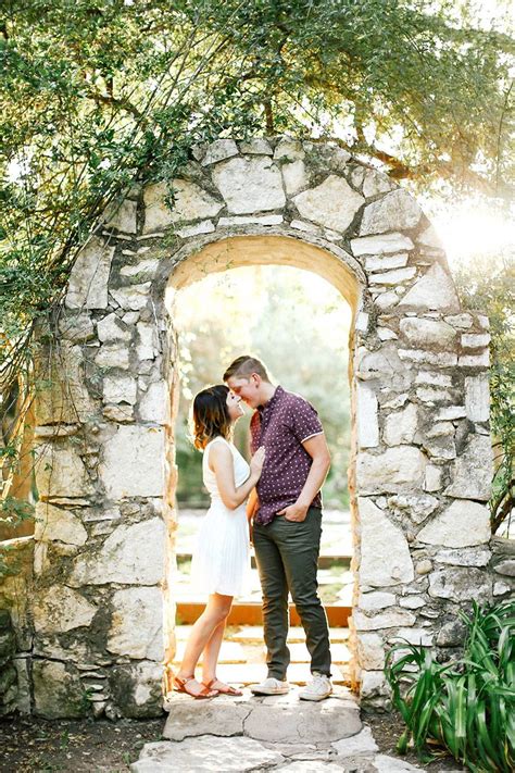Outdoor Austin Engagement By Feather And Twine Photography