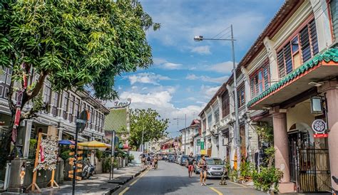 The penang chinese town hall was established in 1881. Why We Love Georgetown Old Town in Penang | Finding Beyond