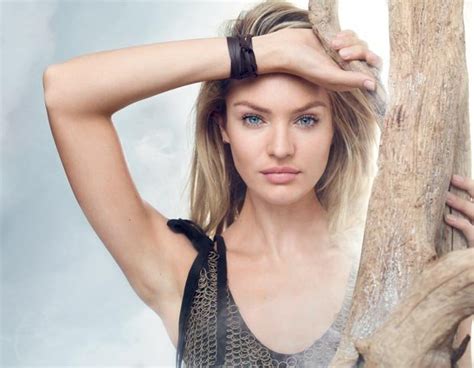 Victorias Secret Stunner Candice Swanepoel Models Make Up Daily Star