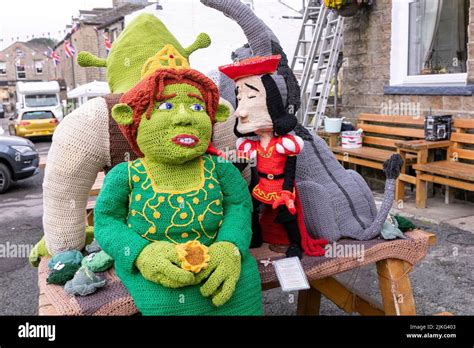 Knitted Life Size Shrek Hi Res Stock Photography And Images Alamy