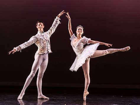 In the 1950s, a new genre of jazz dance — modern jazz dance — emerged, with roots in caribbean traditional dance. Houston Ballet II to perform classic, contemporary pieces ...