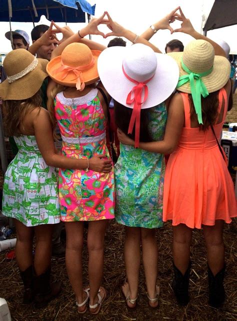 A Few Reasons Why Im Lucky To Be Agd Sorority Girl Preppy Outfits