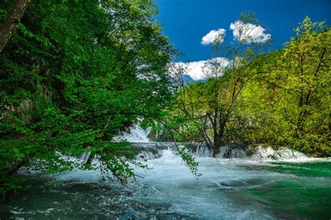 Split To Plitvice Lakes Tour Itinerary And Prices 2021 Zen Travel Croatia