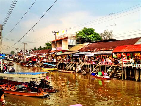 Of Boats And Bahts The 5 Best Floating Markets In Bangkok Akbar