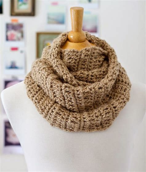 19 stylish and easy crochet scarf patterns dabbles and babbles simple scarf crochet pattern