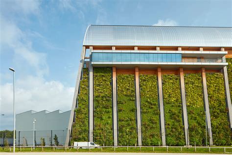 Leeds Living Wall Is A New Natural Green Landmark For The City Biotecture