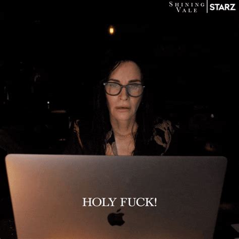 Shocked Courteney Cox Gif By Shining Vale Find Share On Giphy