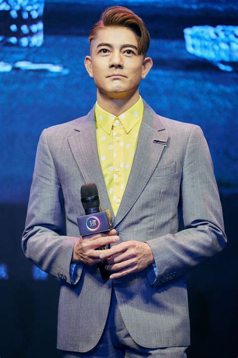 May 10, 2021 · 这部电影是非常烧脑的，需要从一些细节来看这部电影。演员们也是把剧情完美地演绎出来。 虽然这张艺谋和郭富城的电影票房没有超越《你的婚礼》，但是电影评分却非常高，这就能看出制作的多好。 《你的婚礼》评分 郭富城个人资料-郭富城明星关系图谱-电视作品图谱-电影作品图谱 - 明星 - 星关系
