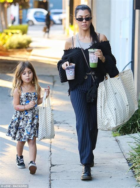 Kourtney Kardashian Steps Out With Daughter Penelope Daily Mail Online