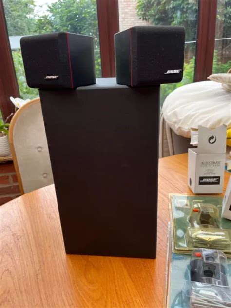Bose Acoustimass Series Iii Speaker System With Cube Speakers And