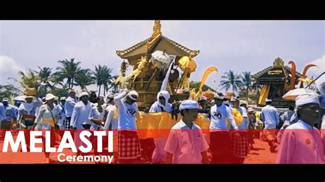 Upacara Melasti Holy Ceremony In Bali 2017 Youtube