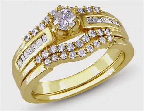 Yellow Gold Princess Cut Wedding Ring Sets Diamond For Her Design
