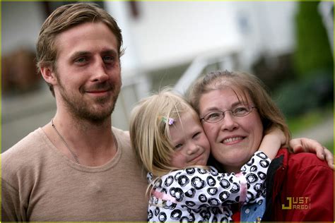 Ryan Gosling Gets A Black Eye Photo 1906831 Ryan Gosling Photos Just Jared Celebrity News
