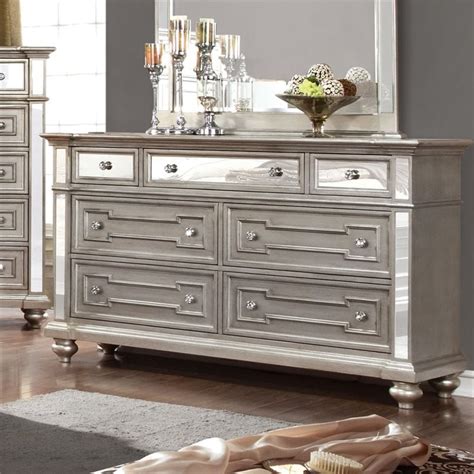 Furniture Of America Farrah 7 Drawer Mirrored Dresser In Silver Idf 7673d