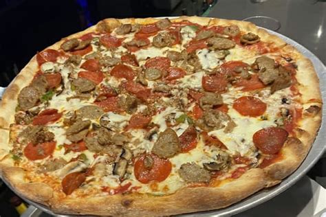 best pizza in naples fl 11 top pizzerias 2024