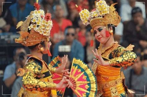 Budaya Budaya Yg Ada Di Indonesia Homecare24