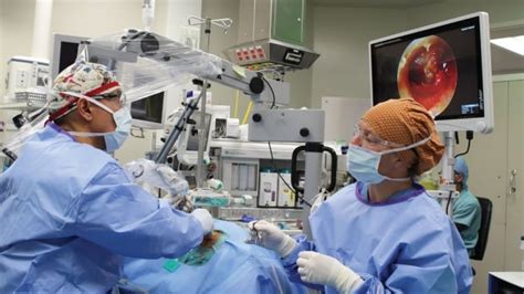 Patients Of Female Surgeons Have Slightly Better Outcomes Study