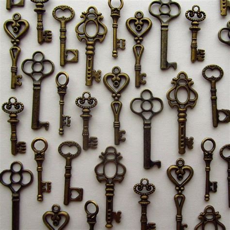 48pcs Antique Mini Collection Skeleton Keys Bronze With