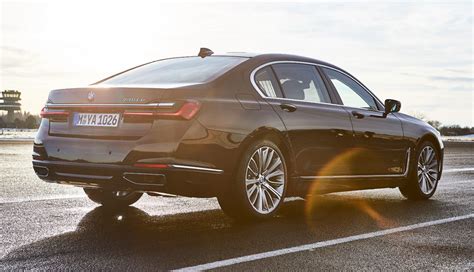 Auf meinauto.de stehen ihnen verschiedene zahlungsarten zur verfügung. Neuer BMW Plug-in-7er fährt 58 km rein elektrisch (Bilder ...
