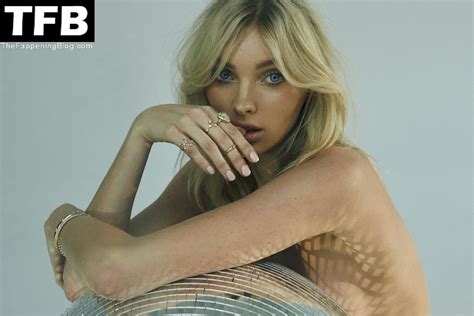 Elsa Hosk Displays Her Nude Breasts For A New Logan Hollowells Campaign