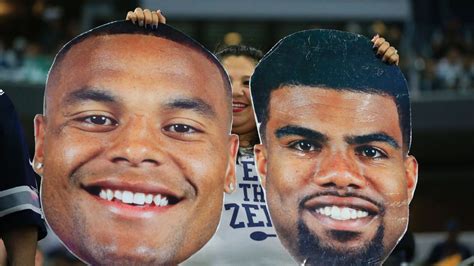 dak prescott criticó a ezekiel elliott por el body issue de espn espn