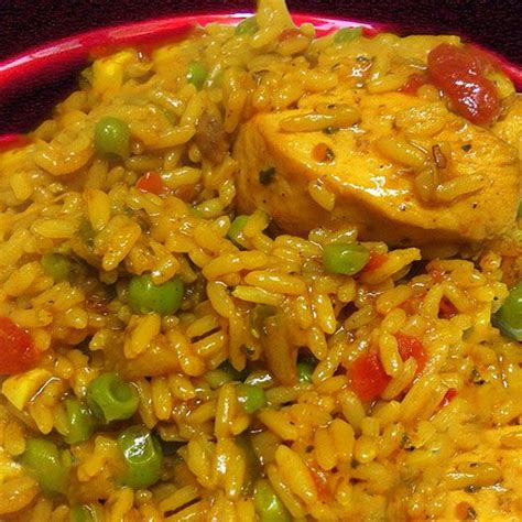 I know that some of you might remember your mom's or grandma's versions, and if so, i hope you share them with me in the. Arroz con Pollo (Spanish Rice with Chicken) | Recipe | Chicken, spanish rice, Food recipes ...