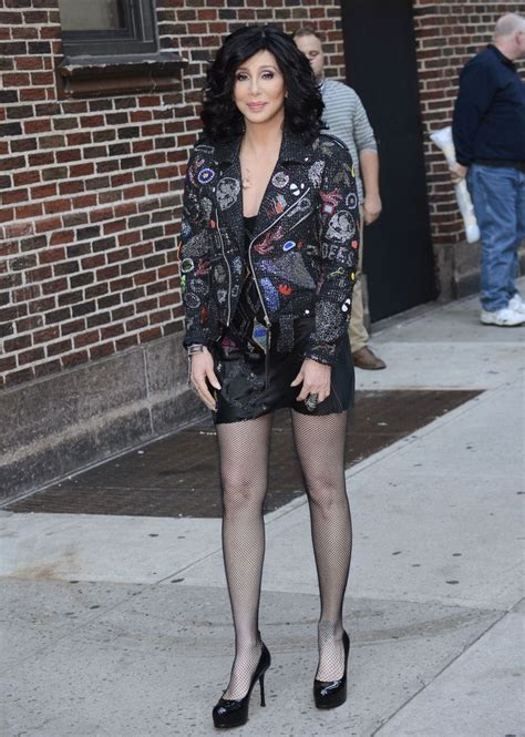 Cher S Style Through The Years Fashion Style Celebrities